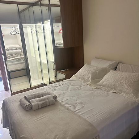 Apartamento De Alto Padrao Com Piscina Μπραζίλια Εξωτερικό φωτογραφία